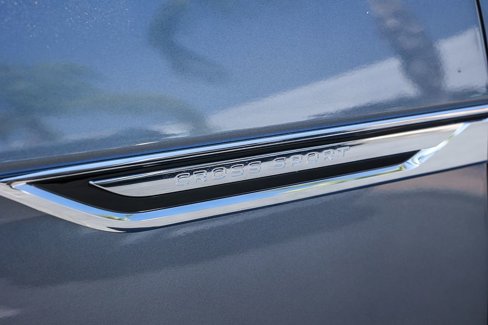New 2025 Volkswagen Atlas Cross Sport SEL Premium R-Line image 15