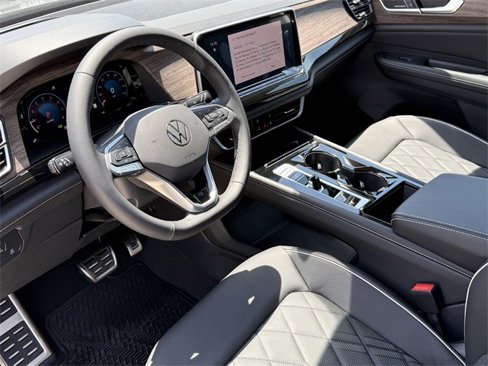 New 2025 Volkswagen Atlas SEL Premium R-Line image 9