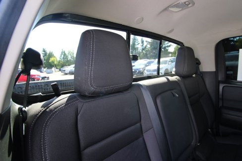 Used 2022 Nissan Frontier SV image 24