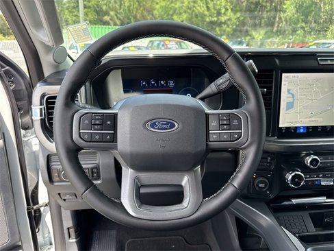 New 2025 Ford F450 Lariat image 35