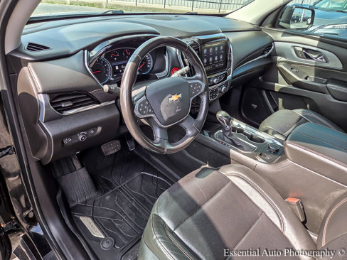 Used 2021 Chevrolet Traverse Premier image 11