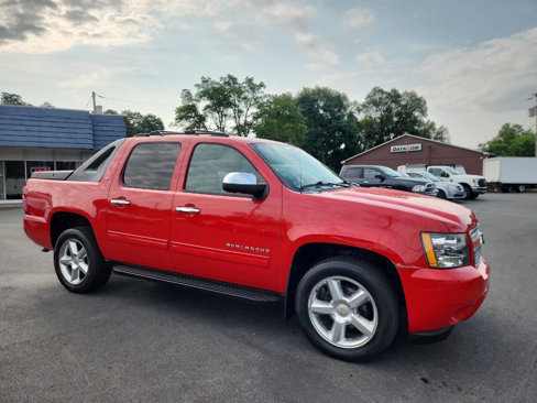 Used 2012 Chevrolet Avalanche LT w/ All-Star Edition image 13