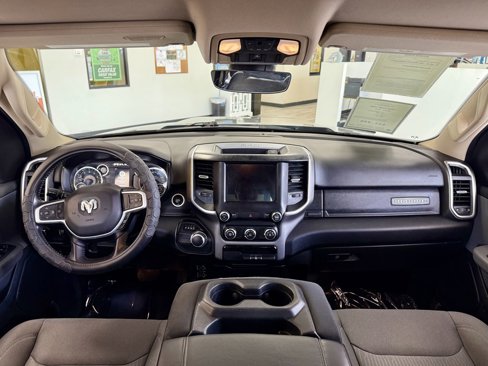 Used 2020 RAM 1500 Big Horn image 10