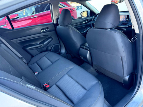 Used 2022 Nissan Altima 2.5 S image 6