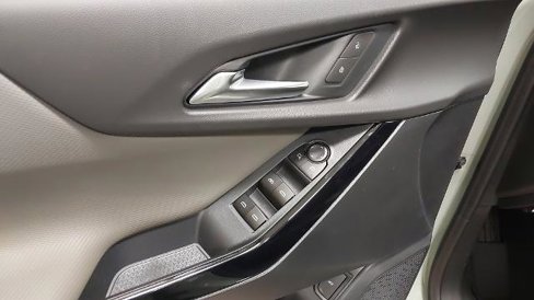 New 2026 Chevrolet Equinox LT w/ Convenience Package II image 25