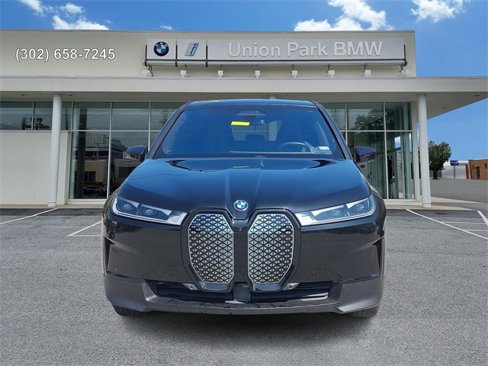 Used 2025 BMW iX xDrive50 image 2