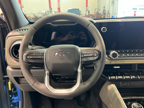 New 2025 Chevrolet Colorado ZR2 w/ Technology Package image 30