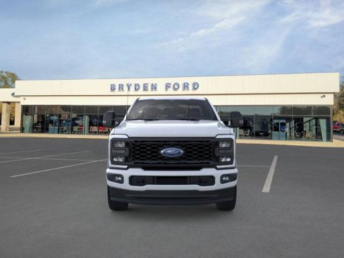 New 2025 Ford F350 XLT image 7