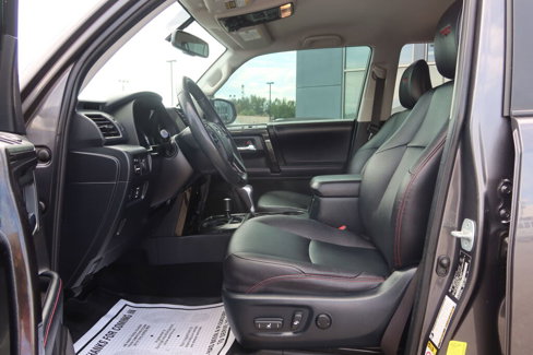 Used 2018 Toyota 4Runner TRD Off-Road Premium image 6