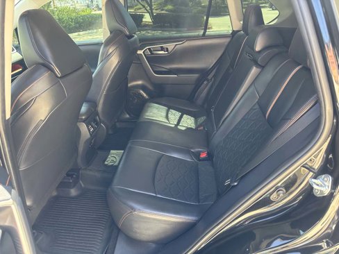 Used 2019 Toyota RAV4 Adventure image 9