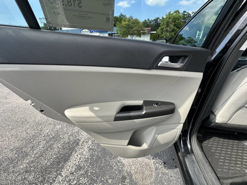 Used 2020 Kia Sportage LX w/ LX Popular Package image 2