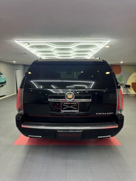 Used 2014 Cadillac Escalade ESV Premium image 6