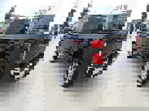 New 2025 Ford F250 Lariat w/ Lariat Ultimate Package image 3