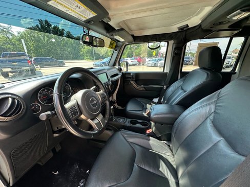 Used 2018 Jeep Wrangler Unlimited Sport image 17
