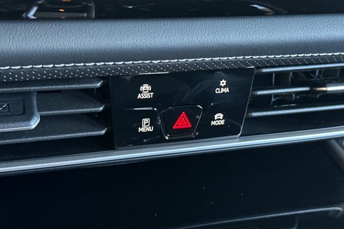 New 2026 Volkswagen Atlas SE image 20