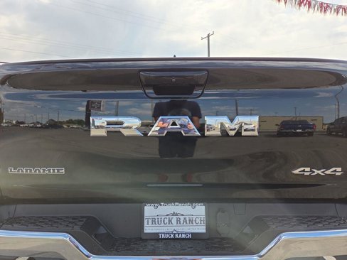 Used 2025 RAM 1500 Laramie image 13