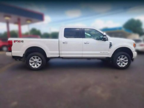 Used 2019 Ford F250 Platinum w/ Platinum Ultimate Package image 5