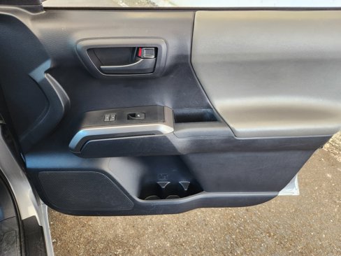 Used 2021 Toyota Tacoma SR5 image 14