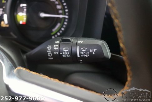 Used 2024 Jeep Wrangler Unlimited Sahara image 22