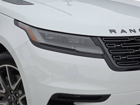 New 2026 Land Rover Range Rover Velar Dynamic SE image 32