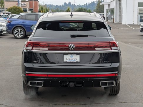 New 2026 Volkswagen Atlas Cross Sport SEL Premium R-Line image 4