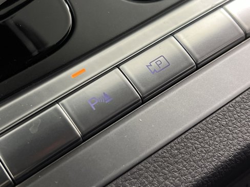 New 2026 Kia Carnival EX image 34
