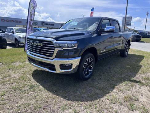 New 2025 RAM 1500 Laramie image 3