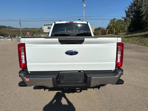 New 2026 Ford F250 XL image 3