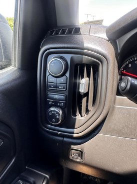 Used 2023 Chevrolet Silverado 1500 Custom image 43