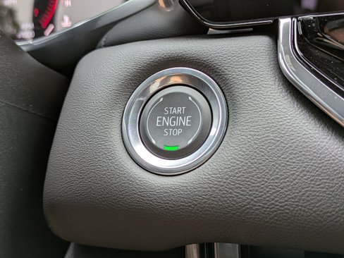 New 2026 GMC Canyon Elevation w/ Convenience Package image 29