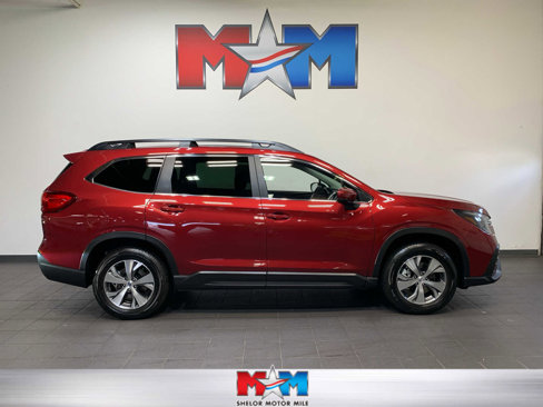 Used 2025 Subaru Ascent Premium image 1