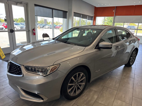 Used 2019 Acura TLX image 7