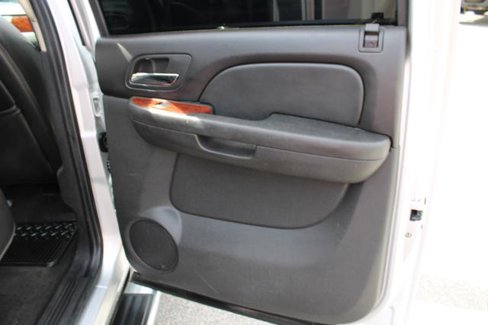 Used 2011 Chevrolet Silverado 2500 LTZ w/ LTZ Plus Package image 32