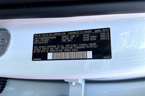 Certified 2024 Volvo XC90 B6 Plus w/ Protection Package Premier image 15