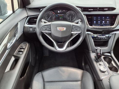 Used 2023 Cadillac XT6 Sport w/ LPO, Floor Liner Package image 12
