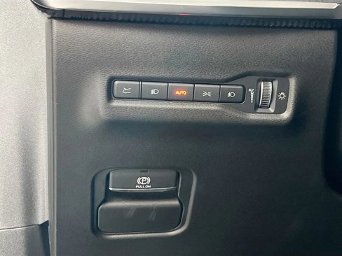 New 2025 Jeep Wagoneer Limited image 11