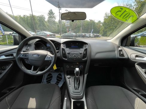 Used 2015 Ford Focus SE image 19