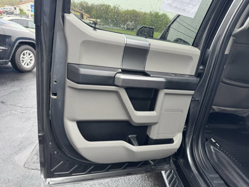 Used 2019 Ford F150 XLT w/ Equipment Group 302A Luxury image 18