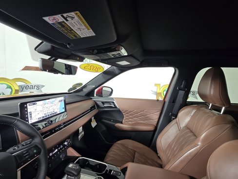 New 2025 Mitsubishi Outlander SEL image 24