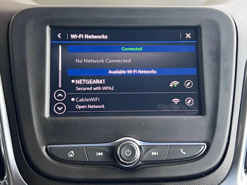 Used 2021 Chevrolet Equinox LT image 34