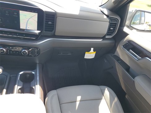 New 2026 GMC Sierra 1500 SLT w/ SLT Premium Package image 26