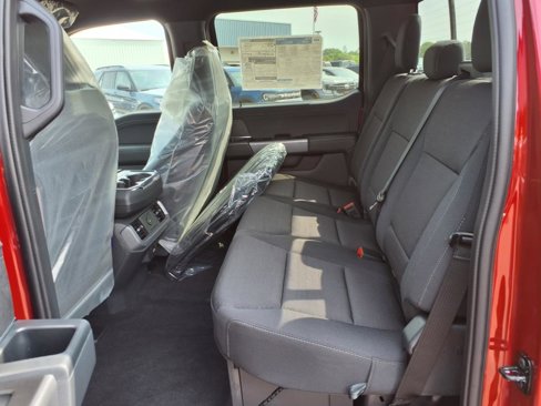 New 2025 Ford F150 XLT image 6