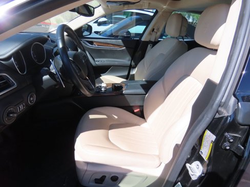 Used 2019 Maserati Ghibli S image 10