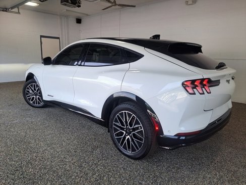 Used 2024 Ford Mustang Mach-E Premium image 7