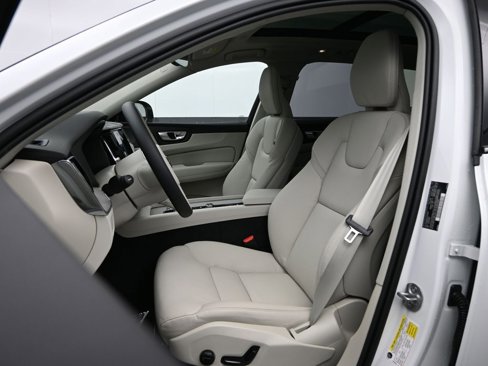 New 2025 Volvo XC60 T8 Plus w/ Protection Package Premier image 21