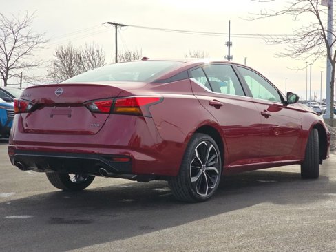 New 2025 Nissan Altima 2.5 SR image 18