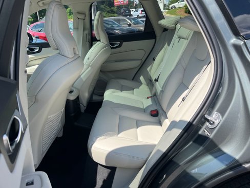 New 2026 Volvo XC60 T8 Ultra image 31