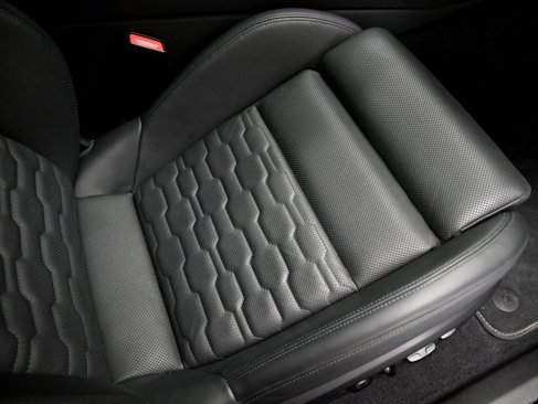 Used 2022 Audi e-tron GT Prestige image 19