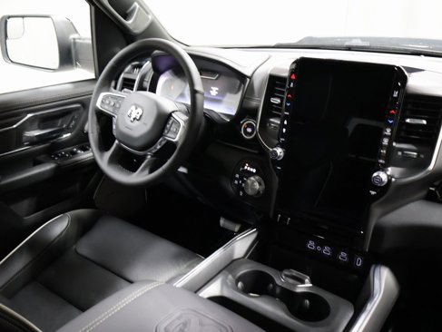 New 2026 RAM 1500 Laramie w/ Night Edition image 20
