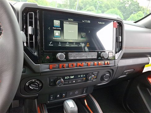New 2025 Nissan Frontier PRO-4X w/ Pro Convenience Package image 7
